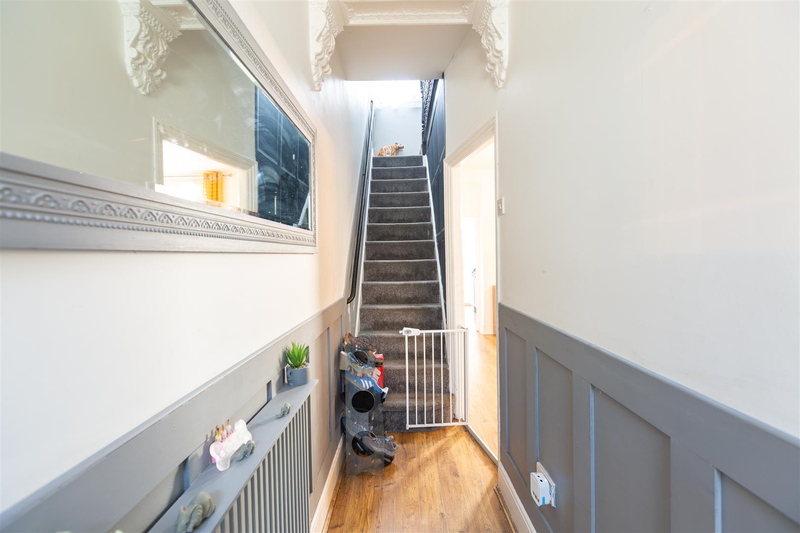 Middle Road, Cwmbwrla, Swansea, SA5 8HE